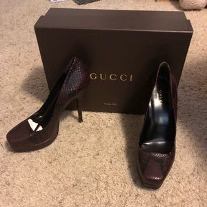 Gucci Bordeaux Pitone  platform w/Stiletto Heels